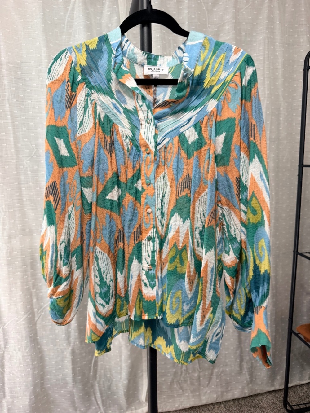 ee:some Blouse - M